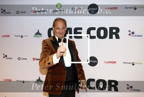 Rotterdam 12 december 2022
Premiere Ome Cor in het oude luxor theater.
Martin van Waardenberg