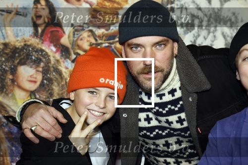 Amsterdam 11 december 2022
Premiere Hotel Sinestra in Pathe Noord .
Matteo van der Grijn met zijn zoon Jack