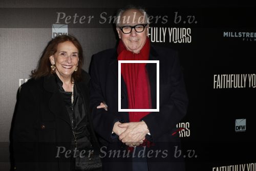 Amsterdam 19 december 2022
Premiere Faithfully Yours in Tuschinski
Matthijs v Heijningen met partner Guurtje Buddenberg