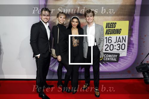 Hilversum 19 december 2022
The roast van Famke Louise in studio 21.
Moise Trustfull Kaj v d Voort en Levi v Kempen met vriendin