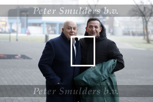 Amsterdam 17 december 2022
Premiere het feest van tante Ria in Pathe Noord .
Cast bestaat oa uit Najib Amhali Tooske Ragas Edo Brunner Edsilia Rombley Jack v gelder Pim Muda Thimo v Haaren  Ridder v Kooten Esther Mbire en Piet Tomassen. najib Amhali en Jack v gelder
