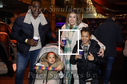 Amsterdam 15 december 2022
Opening het Amsterdamse winterparadijs in de RAI.
Nienke Plas kwam met haar partner en hun twee zoons