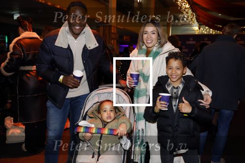 Amsterdam 15 december 2022
Opening het Amsterdamse winterparadijs in de RAI.
Nienke Plas kwam met haar partner en hun twee zoons
