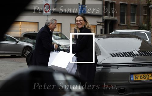 Amsterdam 5 december 2022
Otto Klein koopt kerstpakketten voor zijn personeel