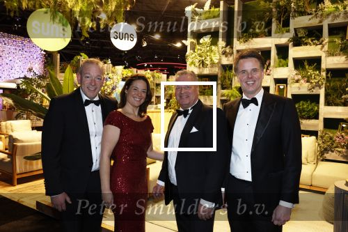 Amsterdam 10 december 2022
VIP dag Masters expo in de RAI.
Firma suns op de Masters Expo > Patrick v Rienen met collega\'s