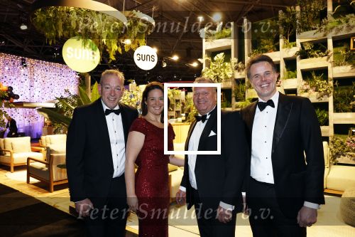 Amsterdam 10 december 2022
VIP dag Masters expo in de RAI.
Firma suns op de Masters Expo > Patrick v Rienen met collega\'s