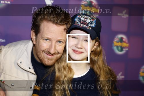 Amsterdam 17 december 2022
Premiere het feest van tante Ria in Pathe Noord .
Cast bestaat oa uit Najib Amhali Tooske Ragas Edo Brunner Edsilia Rombley Jack v gelder Pim Muda Thimo v Haaren  Ridder v Kooten Esther Mbire en Piet Tomassen.