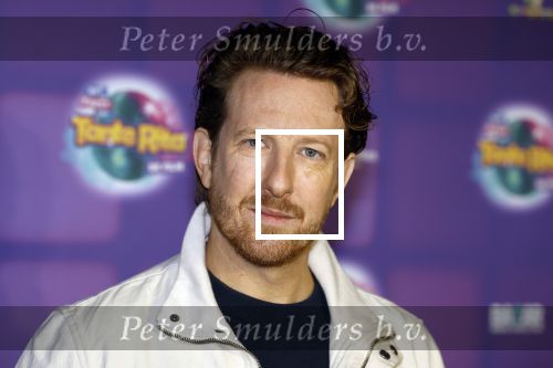 Amsterdam 17 december 2022
Premiere het feest van tante Ria in Pathe Noord .
Cast bestaat oa uit Najib Amhali Tooske Ragas Edo Brunner Edsilia Rombley Jack v gelder Pim Muda Thimo v Haaren  Ridder v Kooten Esther Mbire en Piet Tomassen.