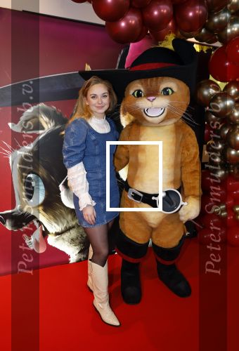 Amsterdam 10 december 2022
Premiere de gelaarsde kat in Pathe Arena .
Pip Pellens