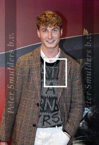 Amsterdam 10 december 2022
Premiere de gelaarsde kat in Pathe Arena .
Renaldo Mason