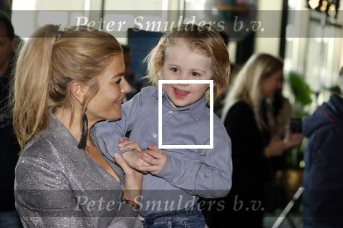 Amsterdam 17 december 2022
Premiere het feest van tante Ria in Pathe Noord .
Cast bestaat oa uit Najib Amhali Tooske Ragas Edo Brunner Edsilia Rombley Jack v gelder Pim Muda Thimo v Haare Renee Gunning kwam met haar zoontje en nichtje