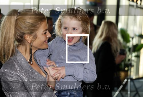 Amsterdam 17 december 2022
Premiere het feest van tante Ria in Pathe Noord .
Cast bestaat oa uit Najib Amhali Tooske Ragas Edo Brunner Edsilia Rombley Jack v gelder Pim Muda Thimo v Haare Renee Gunning kwam met haar zoontje en nichtje