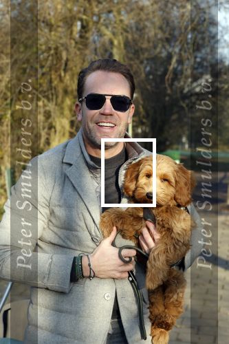 Amsterdam 12 december 2022
Robert Doornbos met zijn hond Simba op de electrische fiets van het merk Heritage Bike