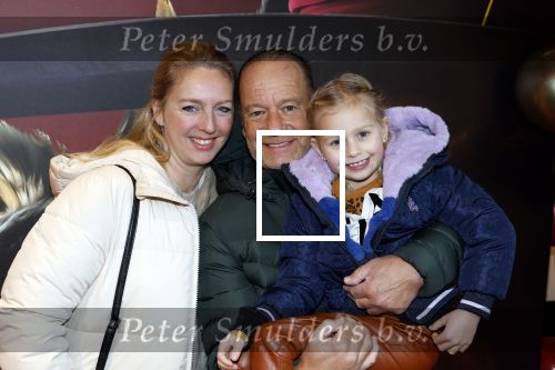 Amsterdam 10 december 2022
Premiere de gelaarsde kat in Pathe Arena .
Ron Boszhard met dochter en vriendin