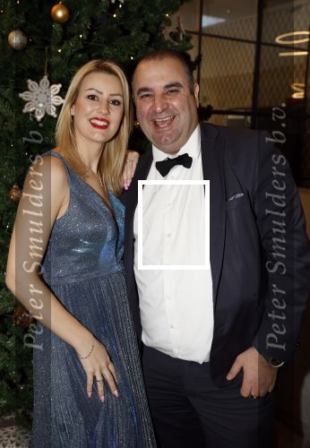Den Haag 12 december 2022
Society Lunch in het crown Plaza hotel.
Salar Azimi en zijn vrouw