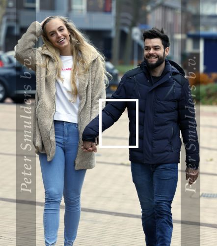 Almere 3 december 2022
Sjinkie Knegt met zijn nieuwe vriendin Chantal.