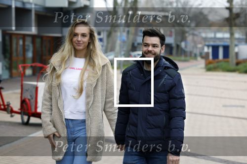 Almere 3 december 2022
Sjinkie Knegt met zijn nieuwe vriendin Chantal.