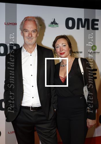 Rotterdam 12 december 2022
Premiere Ome Cor in het oude luxor theater.
Stefan de Walle en partner Esther Scheldwacht