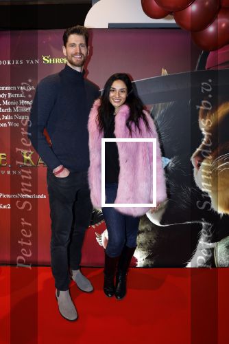 Amsterdam 10 december 2022
Premiere de gelaarsde kat in Pathe Arena .
Tatjana Maul met partner Thomas v d Mars