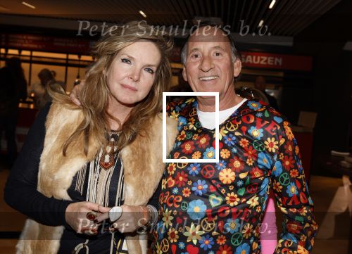 Amsterdam 19 november 2022
Toppers in concert in deJohan Cruijff arena.
Theo Dietz met zijn vrouw Mariska