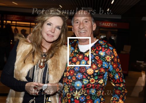 Amsterdam 19 november 2022
Toppers in concert in deJohan Cruijff arena.
Theo Dietz met zijn vrouw Mariska
