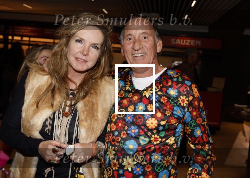 Amsterdam 19 november 2022
Toppers in concert in deJohan Cruijff arena.
Theo Dietz met zijn vrouw Mariska