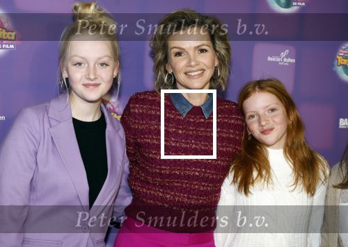 Amsterdam 17 december 2022
Premiere het feest van tante Ria in Pathe Noord .
Cast bestaat oa uit Najib Amhali Tooske Ragas Edo Brunner Edsilia Rombley Jack v gelder Pim Muda Thimo v Haaren  Ridder v Kooten Esther Mbire en Piet Tomassen. Tooske Ragas kwam met haar dochters