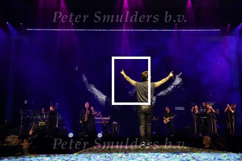 Rotterdam 25 november 2023
Andre Hazes zijn show in een uitverkocht Ahoy .