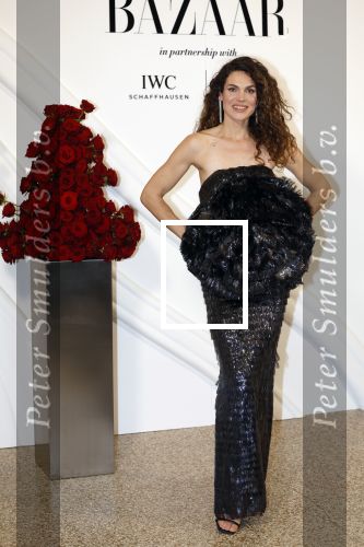 Amsterdam 15 november 2023
Harpers Bazaar woman of the year in het Stedelijk Museum . Anna Drijver