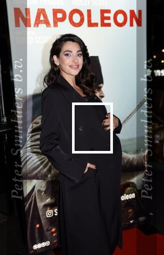 Amsterdam 21 november 2023
Premiere Napoleon in Pathe Arena.
Anna Nooshin zwanger