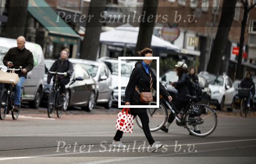 Amsterdam 23 november 2023
Astrid Joosten doet boodschappen in Amsterdam zuid.