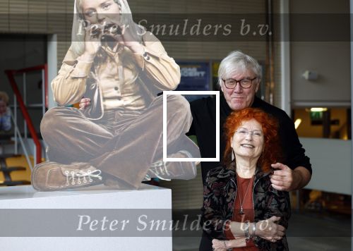 Hilversum 19 november 2023
Presentatie kijkbuisvrienden met oa Loeki Knol
Tony Neef
Maroesja Lacunes
Barrie Stevens
Bram Biesterveld.
Ydwer Bosma is de producent.