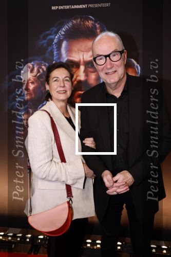 Zaandam 26 november 2023
Premiere van murder on the orient ezpress in het zaantheater. Bart Chabot met zijn vrouw