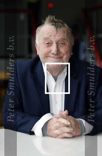 Hilversum 19 november 2023
Presentatie kijkbuisvrienden met oa Loeki Knol
Tony Neef
Maroesja Lacunes
Barrie Stevens
Bram Biesterveld.
Ydwer Bosma is de producent.