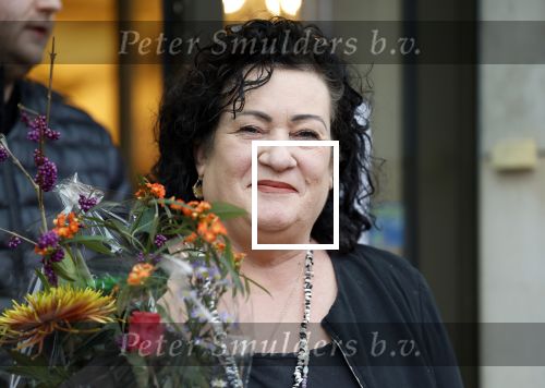 Den Haag 13 november 2023
In aanloop naar de Tweede Kamerverkiezingen organiseren de vrouwenbladen Libelle, Margriet, Flair en Nouveau gezamenlijk het VerkiezingscafÃ©. De vier hoofdredacteuren verwelkomen prominente vrouwen op de kieslijst van de grootste politieke partijen.
Op maandag 13 november 2023 gaan vooraanstaande vrouwelijke politici van verschillende partijen met elkaar in debat, onder leiding van journaliste Diana Matroos. Hoofdredacteuren Hilmar Mulder (Libelle), Helene van Santen (Margriet), Marije Veerman (Flair) en Claudia Straatmans (Nouveau) praten met hen over de belangrijkste themaâ€™s die hun lezeressen aangaan.
De volgende vrouwelijke politici schuiven aan om te vertellen waarvoor zij staan tijdens de Tweede Kamerverkiezingen: Sophie Hermans (VVD), Caroline van der Plas (BBB), Lisa Westerveld (GroenLinks/PvdA), Hilde Palland (CDA), JoÃ«lle Gooijer (ChristenUnie), Anne-Marijke Podt (D66) en Lilian Marijnissen (SP). Alles speelt zich af bij Dudok.