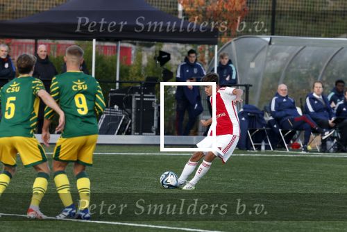 Amsterdam 11 november 2023
Damian v d Vaart in Ajax O18 tegen fc Den Haag op de toekomst.