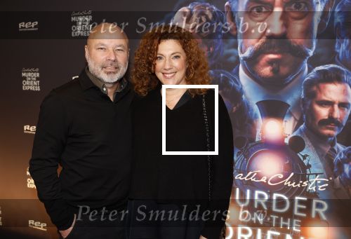 Zaandam 26 november 2023
Premiere van murder on the orient ezpress in het zaantheater. Esther Maas