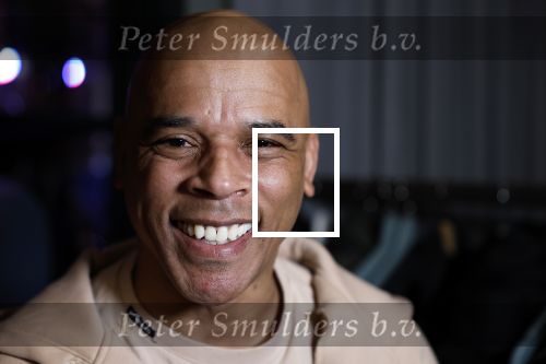 IJsselstin 27 november 2023
Boekpresentatie Glenn Helder . Wesley Sneijder krijgt het eerste exemplaar.