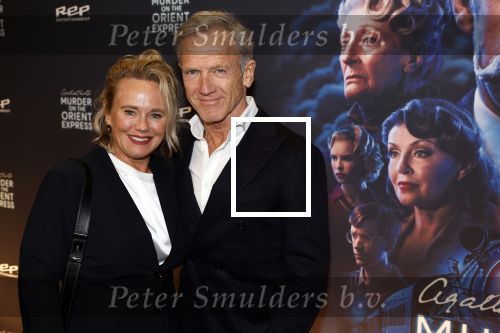 Zaandam 26 november 2023
Premiere van murder on the orient ezpress in het zaantheater. Jaap Jongbloed met zijn vrouw
