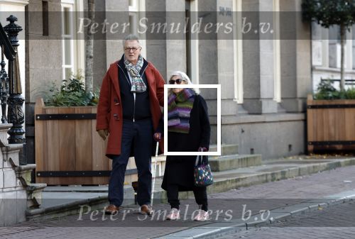Amsterdam 30 november 2023
Jeroen Krabben en zijn vrouw Herma Krabbe in hun biro onderweg naar het Waldorf Astoria Hotel.
