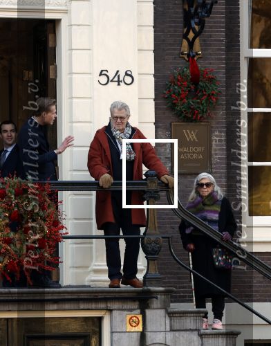 Amsterdam 30 november 2023
Jeroen Krabben en zijn vrouw Herma Krabbe in hun biro onderweg naar het Waldorf Astoria Hotel.