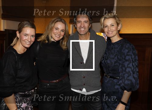 Amsterdam 20 november 2023
Presentatie boek Dag EEN in hotel 27 in Amsterdam.
Eigenaar van dag een zijn Patrick Janssen en zijn vrouw Babette Janssen