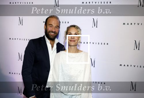 Amsterdam 6 november 2023
Premiere docu Mart Visser gemaakt door Marius Looijmans . De premiere was in het DeLamar theater. Kimberley Klaver met man Michel v d Bergh
