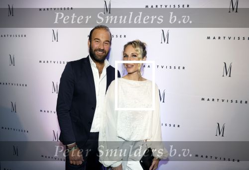 Amsterdam 6 november 2023
Premiere docu Mart Visser gemaakt door Marius Looijmans . De premiere was in het DeLamar theater. Kimberley Klaver met man Michel v d Bergh