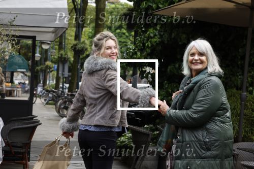 Amsterdam 11 mei 2023
Lauren Verster met haar moeder in Amsterdam zuid.