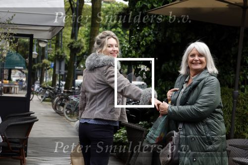 Amsterdam 11 mei 2023
Lauren Verster met haar moeder in Amsterdam zuid.