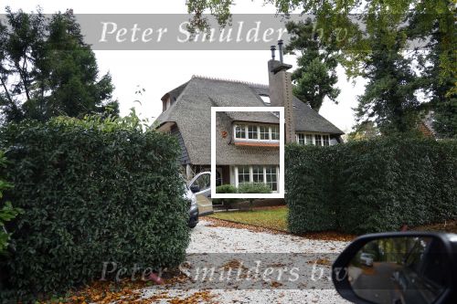 Huizen 2 november 2023
Leontine Ruiters haar nieuwe huis wordt verbouwd.