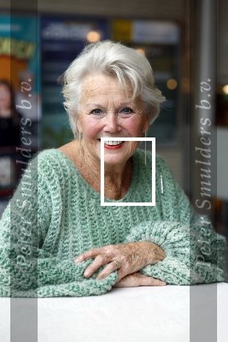 Hilversum 19 november 2023
Presentatie kijkbuisvrienden met oa Loeki Knol
Tony Neef
Maroesja Lacunes
Barrie Stevens
Bram Biesterveld.
Ydwer Bosma is de producent.