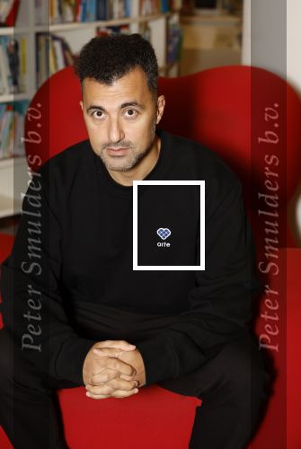 Amsterdam 13 november 2023
Presentatie sinterklaasboeken van Bastiaan Ragas Daphne Schippers en Ozcan Akyol (Eus) in de openbare bibliotheek in