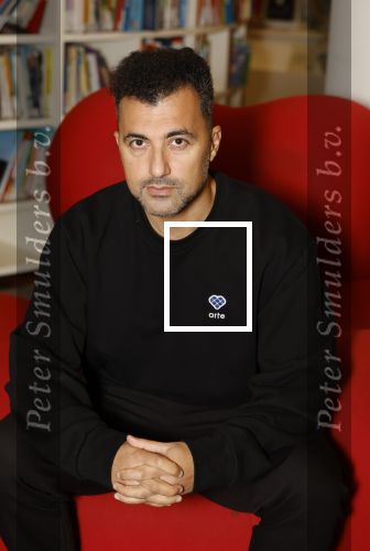 Amsterdam 13 november 2023
Presentatie sinterklaasboeken van Bastiaan Ragas Daphne Schippers en Ozcan Akyol (Eus) in de openbare bibliotheek in